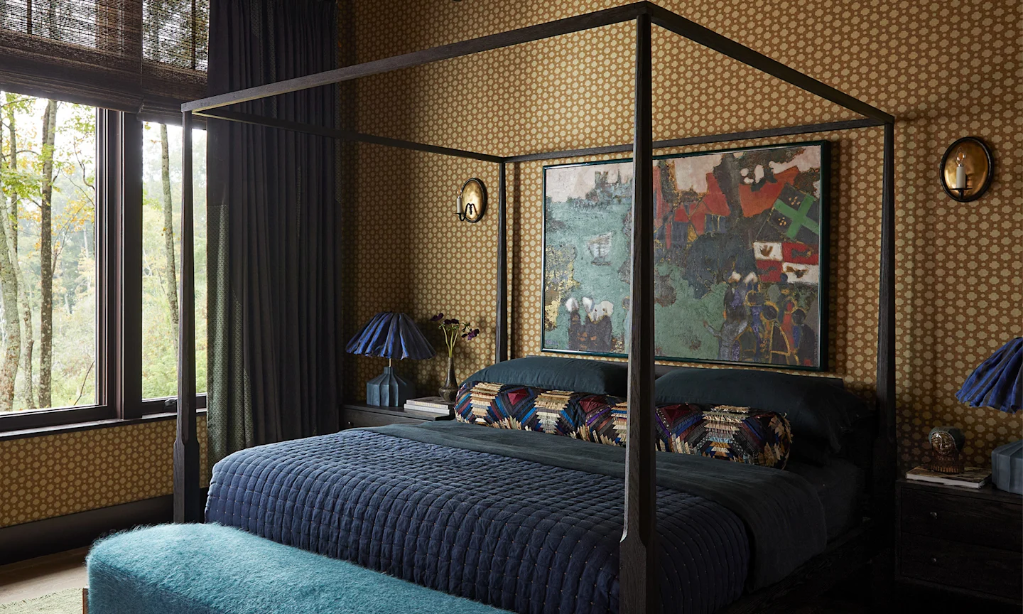 A rustic and modern bedroom behind brown biscuit wallpaper.